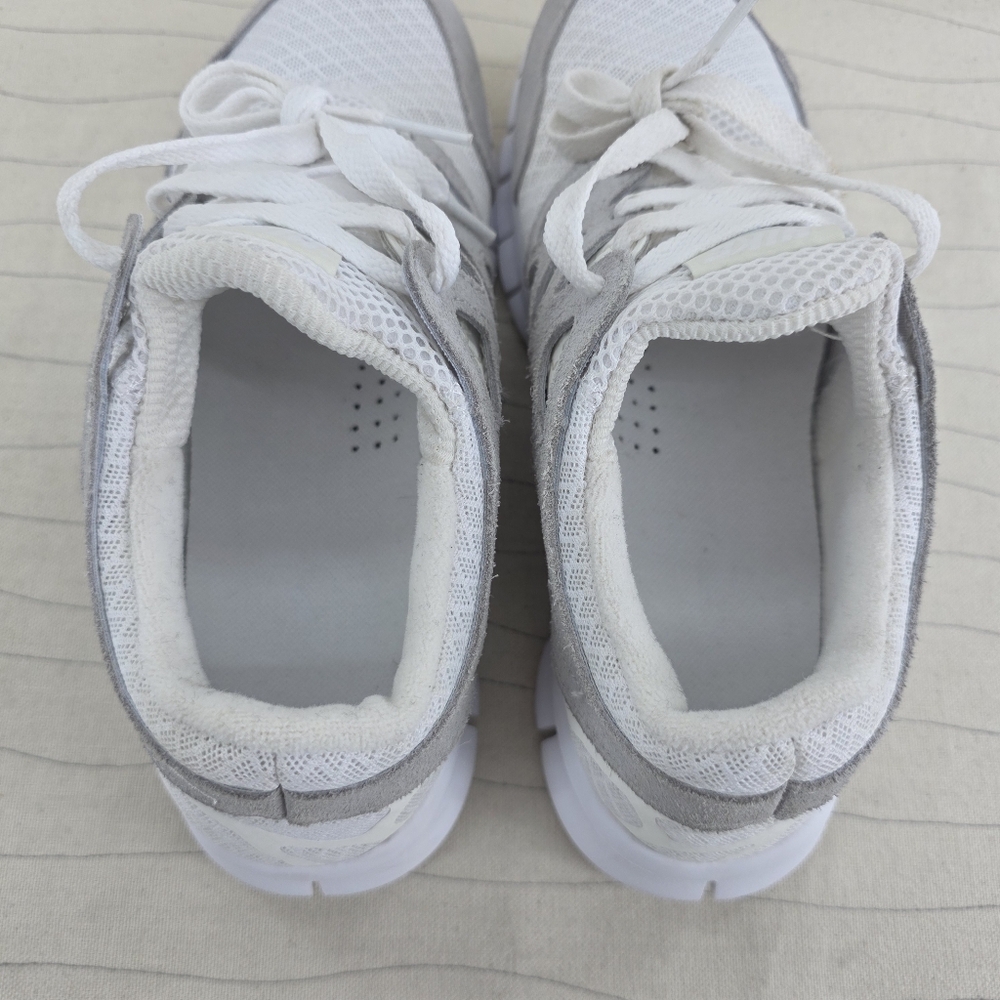 Nike Womens Free Run 2 Summit White Grey Running Shoes DM8915-100 Size 7.5 - Picture 11 of 13